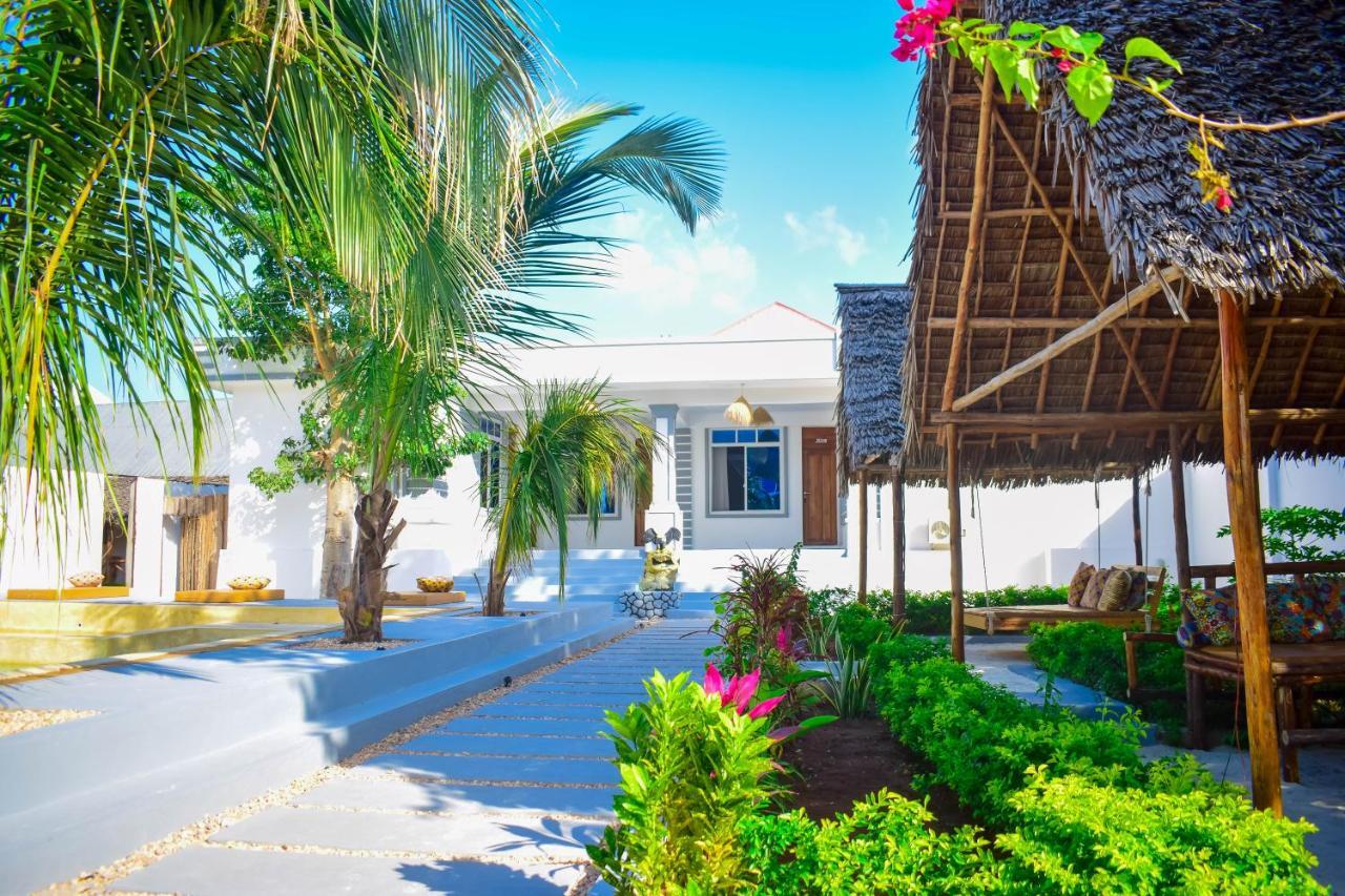 Uhuru House And Restaurant Nungwi Exterior foto