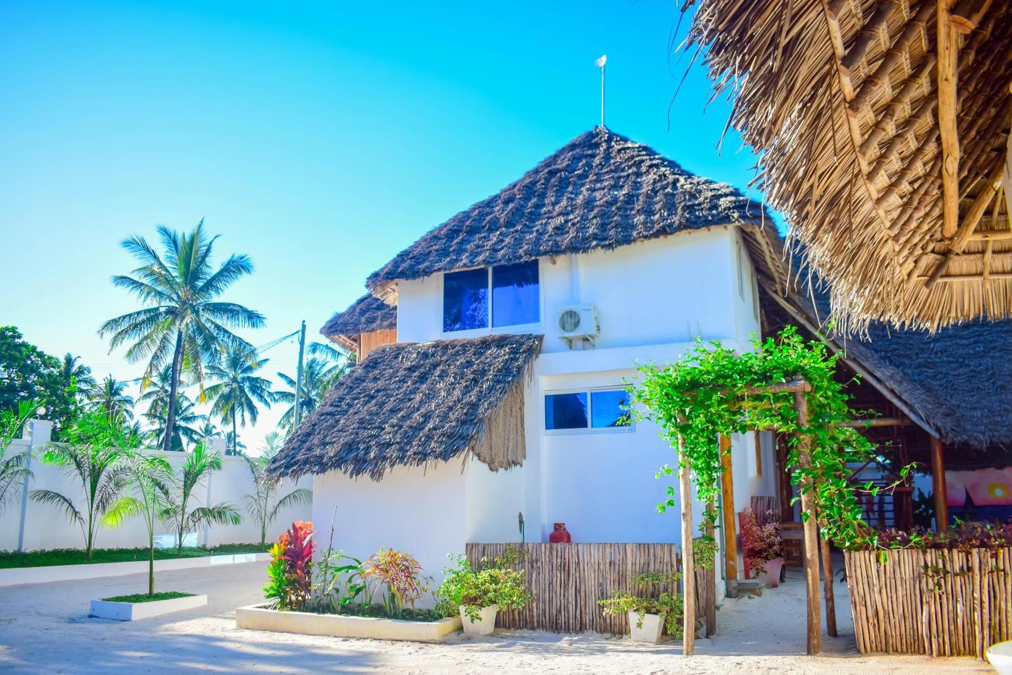 Uhuru House And Restaurant Nungwi Exterior foto